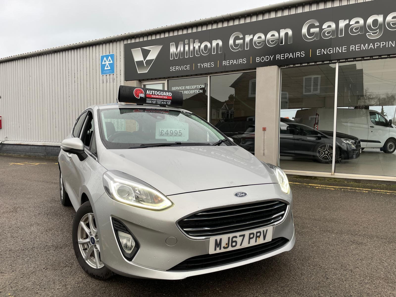 Ford Fiesta - image 6